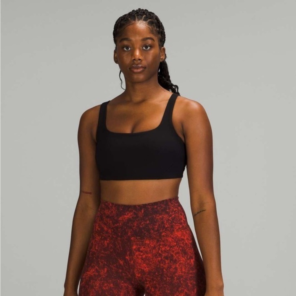 Lululemon Ribbed Train Bra Medium Support, C/D Cups Black size 6